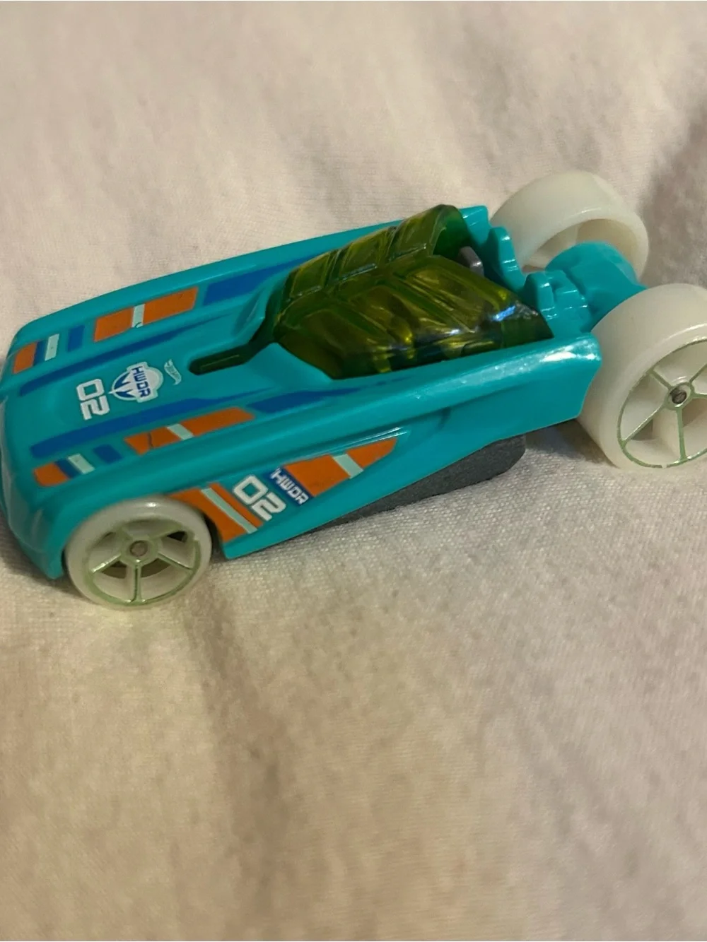 Loose Hot Wheels Pharodox Futurist Supercar - Light Teal / Blue 02